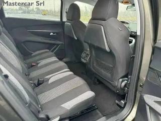 PEUGEOT 5008 usata, con Servosterzo