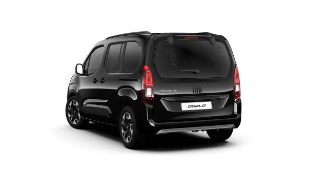 FIAT Doblo usata, con Airbag Passeggero