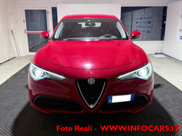ALFA ROMEO Stelvio usata, con Luci diurne LED