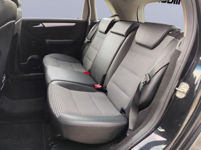 MERCEDES-BENZ B 150 usata, con Climatizzatore