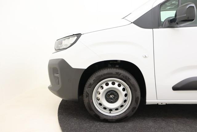 OPEL Combo usata, con Volante multifunzione