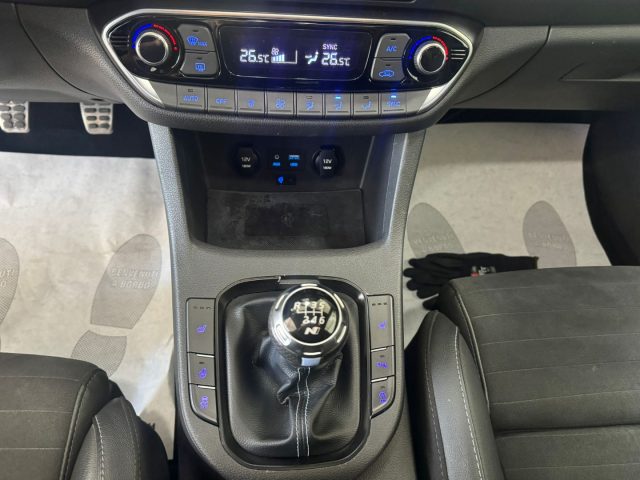 HYUNDAI i30 usata, con Servosterzo