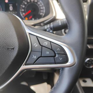 RENAULT Captur usata, con Volante in pelle