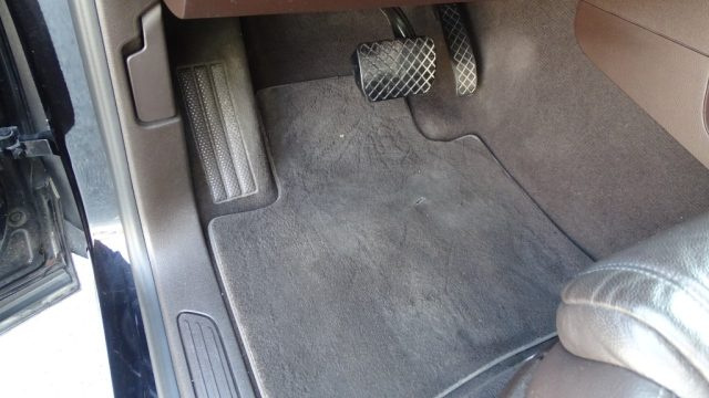 VOLKSWAGEN Touareg usata 69