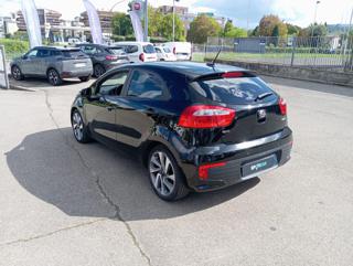 KIA Rio usata, con Airbag laterali