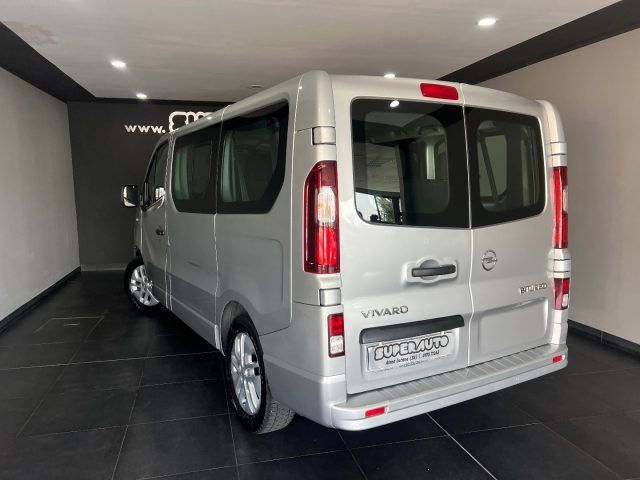 OPEL Vivaro usata, con Autoradio