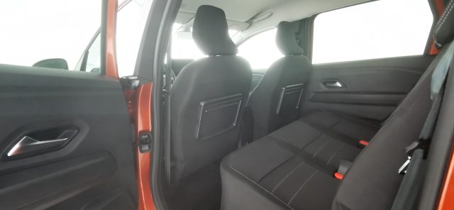 DACIA Jogger usata, con Sensori di parcheggio anteriori