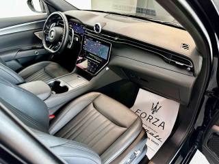 MASERATI Grecale usata, con Interni in pelle