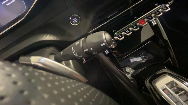 PEUGEOT 2008 usata, con Servosterzo