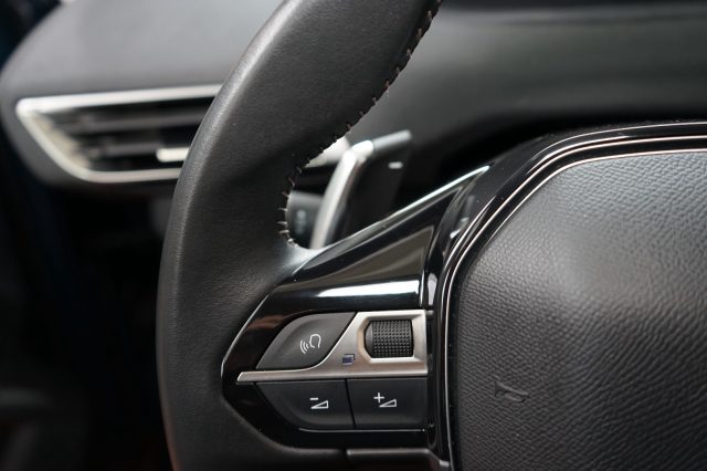 PEUGEOT 3008 usata, con Bluetooth