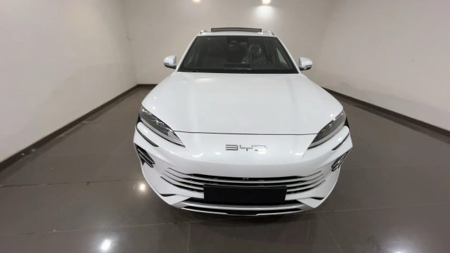 BYD Seal usata, con Airbag laterali