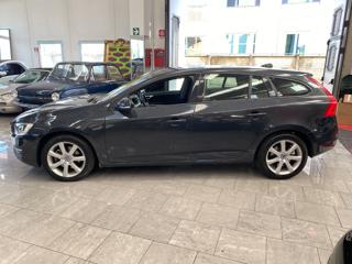 VOLVO V60 usata, con Alzacristalli elettrici