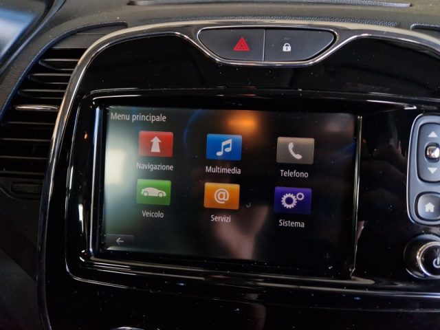 RENAULT Captur usata, con Touch screen
