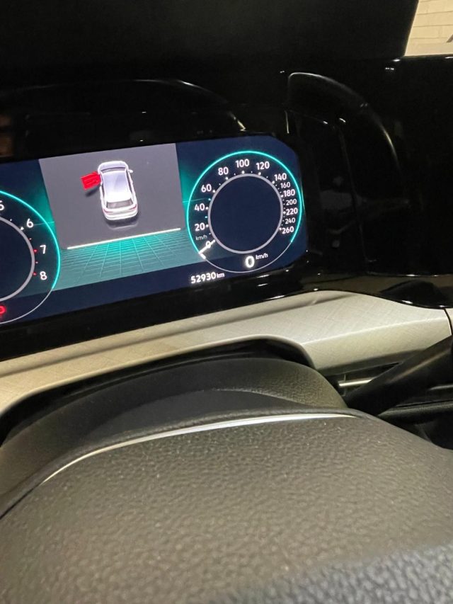 VOLKSWAGEN Golf usata, con Climatizzatore