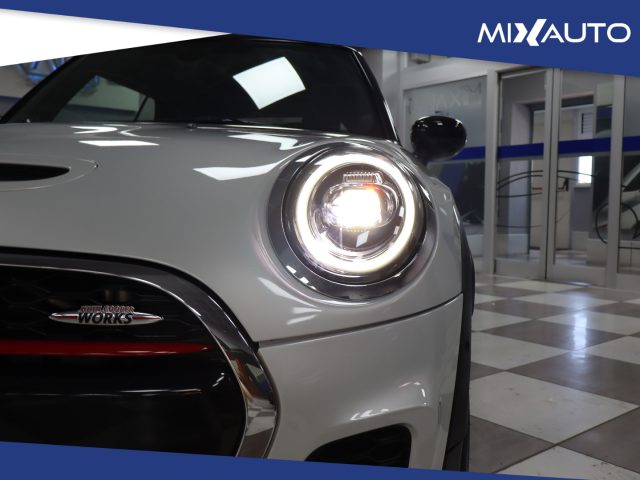 MINI Cabrio usata, con Climatizzatore