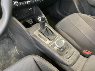 AUDI Q2 usata, con Park Distance Control