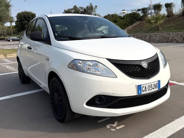 LANCIA Ypsilon usata, con Airbag Passeggero