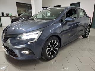 RENAULT Clio usata, con Park Distance Control