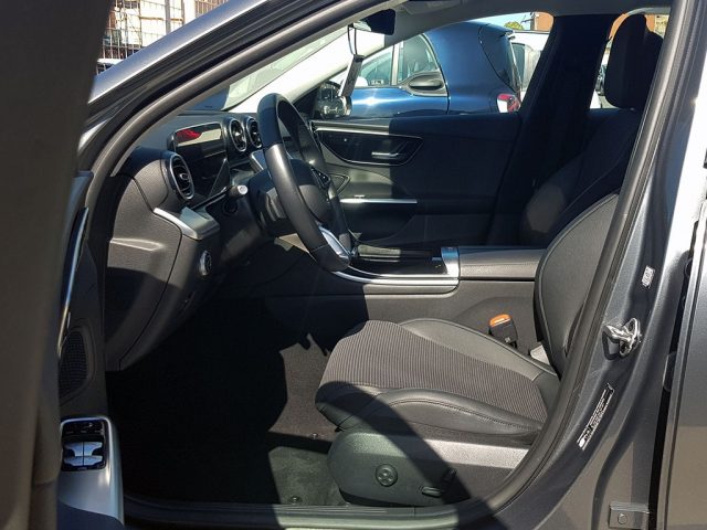 MERCEDES-BENZ C 200 usata, con Bluetooth