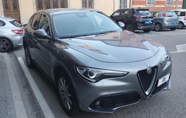 ALFA ROMEO Stelvio usata, con Alzacristalli elettrici