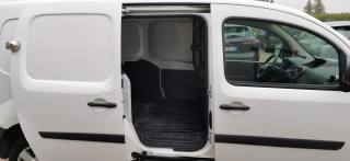 RENAULT Kangoo usata, con USB