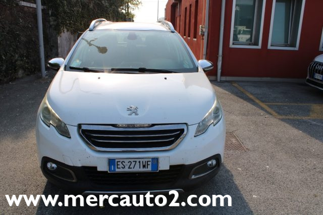 PEUGEOT 2008 usata, con Airbag