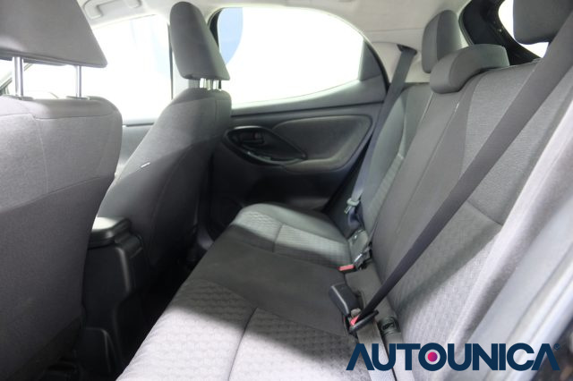 TOYOTA Yaris usata, con Telecamera per parcheggio assistito