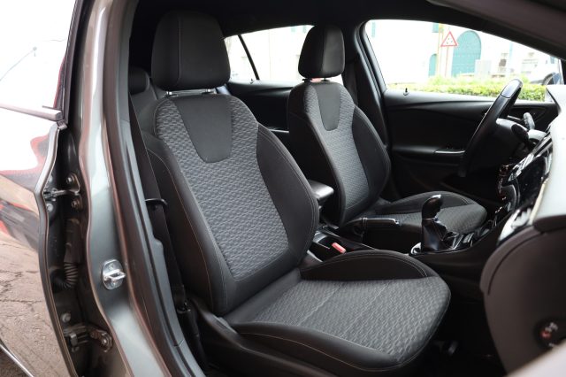 OPEL Astra usata, con Cronologia tagliandi
