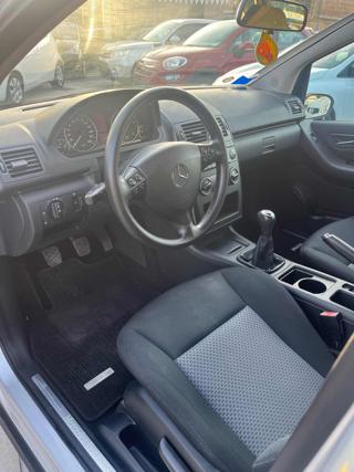 MERCEDES-BENZ A 180 usata, con Controllo trazione