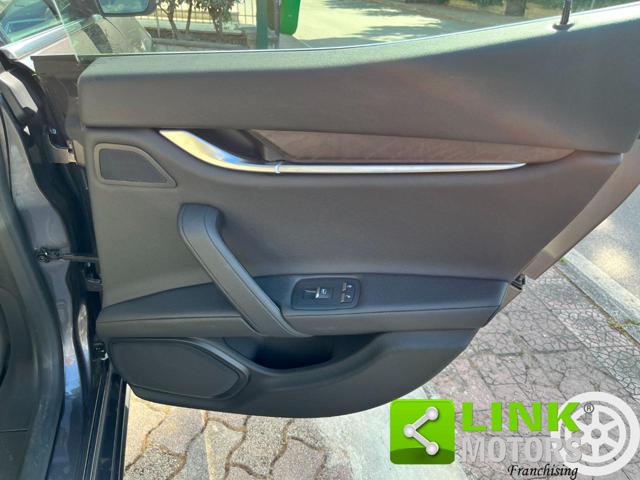 MASERATI Ghibli usata, con Fendinebbia