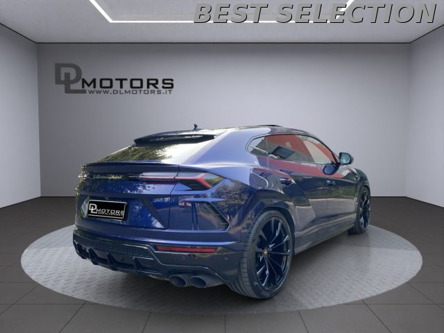 LAMBORGHINI Urus usata, con Cruise Control