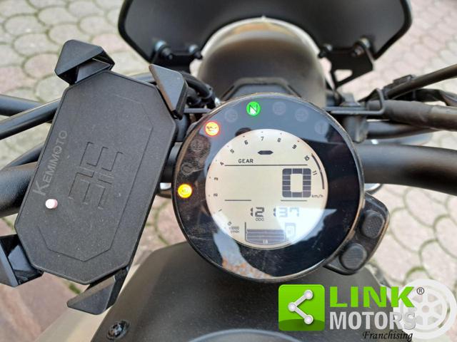 YAMAHA XSR 700 usata 9