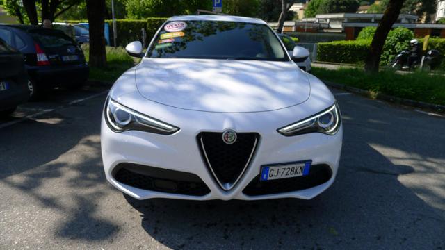 ALFA ROMEO Stelvio usata, con Airbag