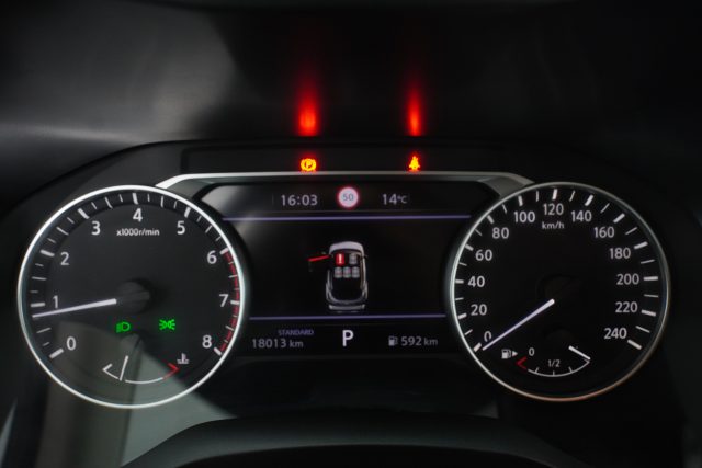 NISSAN Qashqai usata 13