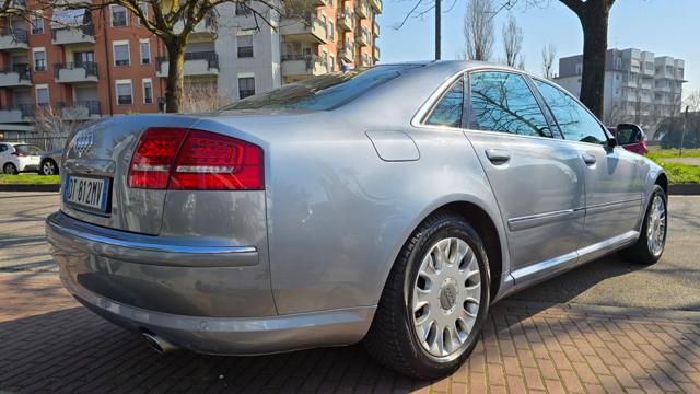 AUDI A8 usata, con Autoradio