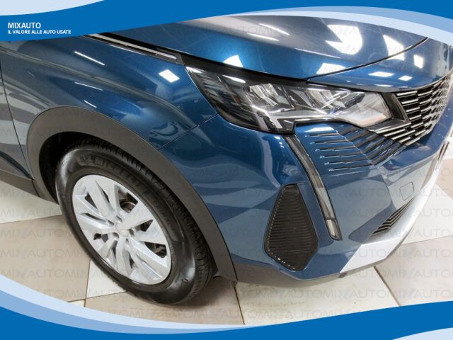 PEUGEOT 3008 usata, con Cruise Control