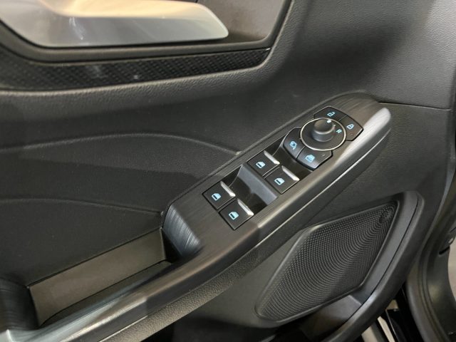 FORD Kuga usata, con Controllo vocale