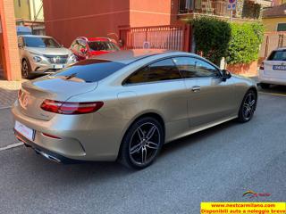 MERCEDES-BENZ E 220 usata, con Boardcomputer