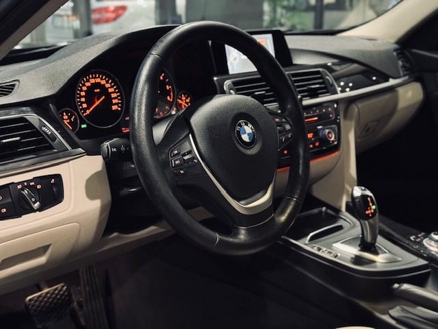 BMW 320 usata, con Chiusura centralizzata