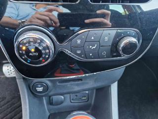 RENAULT Clio usata, con Controllo trazione