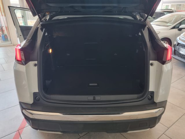 PEUGEOT 3008 usata, con Controllo vocale