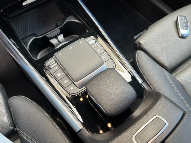 MERCEDES-BENZ B 200 usata 21