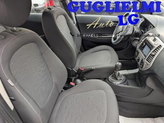 HYUNDAI i20 usata 31