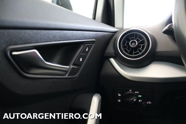 AUDI Q2 usata, con Sedile posteriore sdoppiato