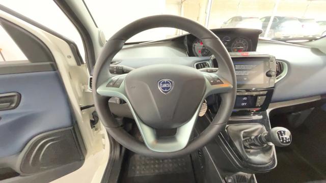 LANCIA Ypsilon usata, con Controllo automatico clima