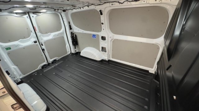 FORD Transit Custom usata, con Sensori di parcheggio posteriori