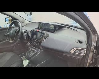 LANCIA Ypsilon usata 19