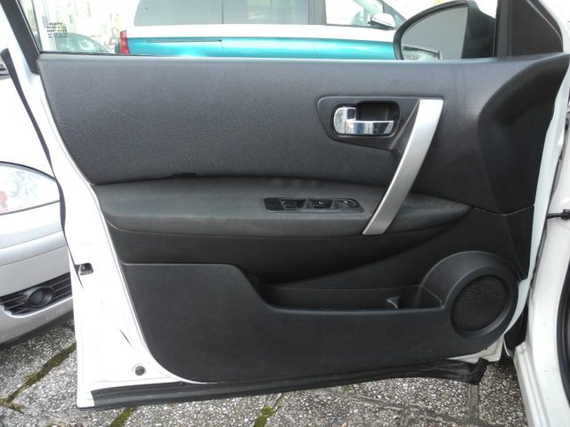 NISSAN Qashqai+2 usata 39
