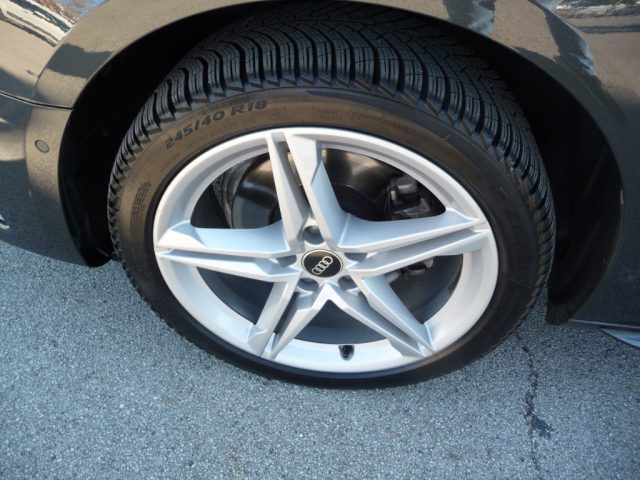 AUDI A4 usata, con Alzacristalli elettrici