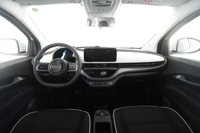 FIAT 500e usata 9